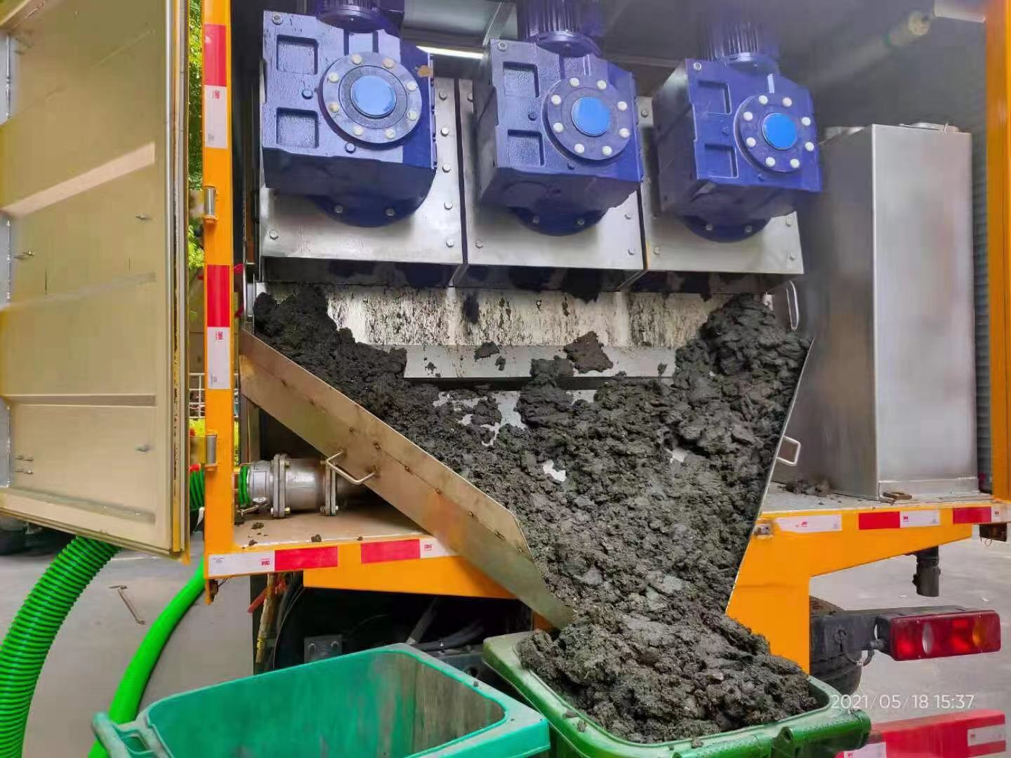 芝罘化粪池清掏城市维护站-泥浆净化干湿分离处理